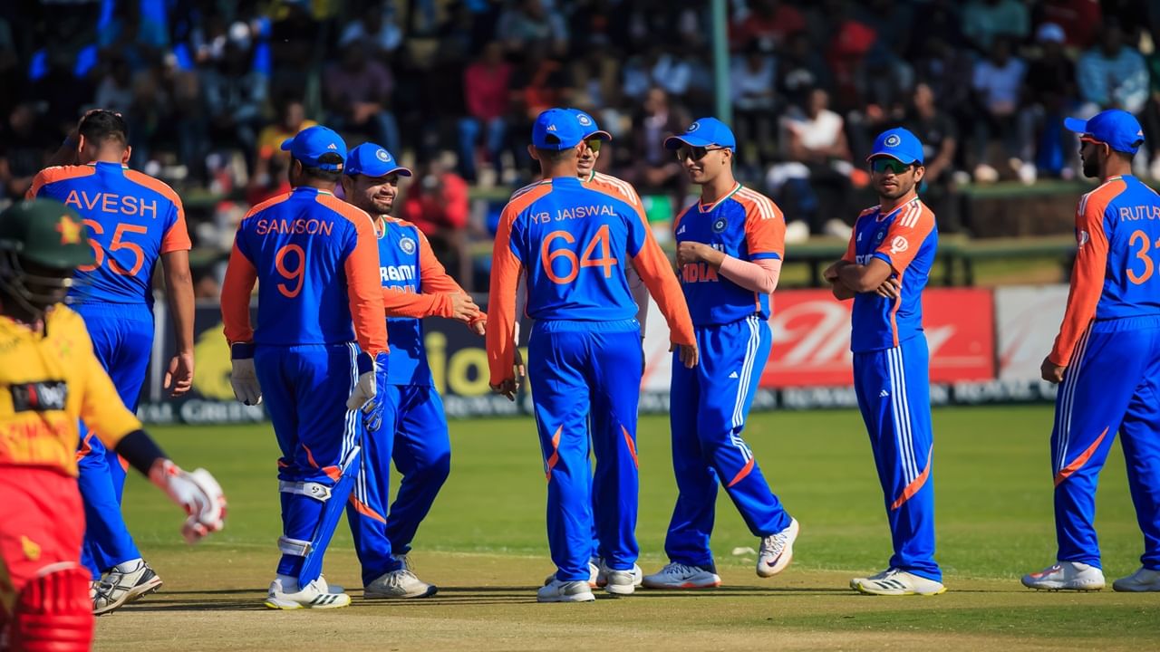 ZIM vs IND: झिंबाब्वे विरूद्धच्या चौथ्या सामन्यातून मराठमोळा गोलंदाज पदार्पणासाठी सज्ज! ZIM vs IND: झिंबाब्वे विरूद्धच्या चौथ्या सामन्यातून मराठमोळा गोलंदाज पदार्पणासाठी सज्ज!