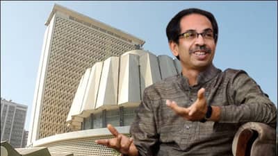 मुंबईवर पुन्हा ठाकरेंचं वर्चस्व, शिक्षक आणि पदवीधर दोन्ही जागांवर कोरलं नाव