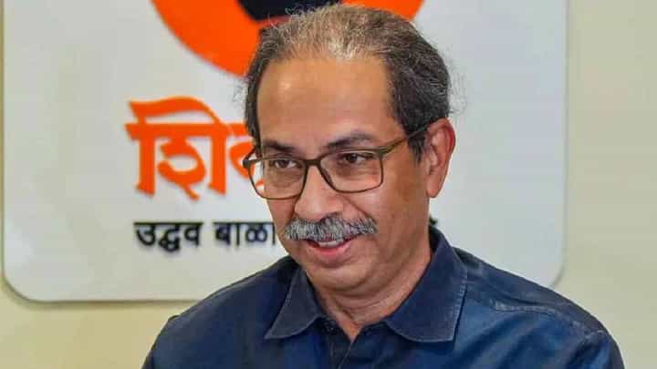 'उद्धव ठाकरे दिल्लीत कटोरा घेऊन गेलेत अन्...', भाजपच्या बड्या नेत्याची जिव्हारी लागणारी टीका 'उद्धव ठाकरे दिल्लीत कटोरा घेऊन गेलेत अन्...', भाजपच्या बड्या नेत्याची जिव्हारी लागणारी टीका