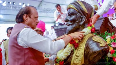 दादा, खरे शिवप्रेमी असाल तर सत्तेवर लाथ मारा...; मविआच्या नेत्याचं अजित पवारांना आव्हान