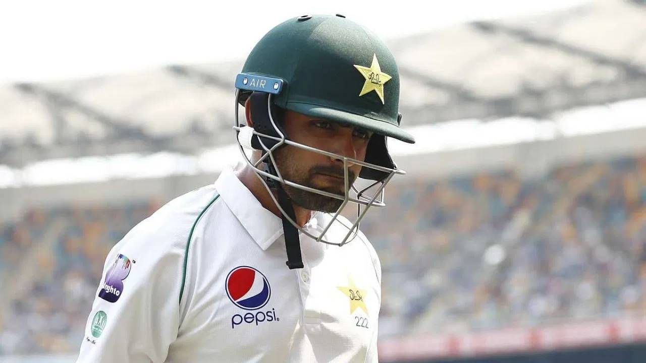 Babar Azam याचा कसोटी क्रिकेटला रामराम? खरं काय जाणून घ्या