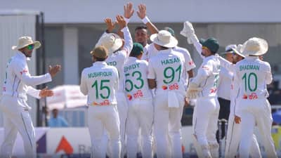 पाकिस्तान बांगलादेश कसोटी सामना सुरु असताना क्रिकेटपटूवर हत्येचा गुन्हा दाखल, काय झालं ते वाचा
