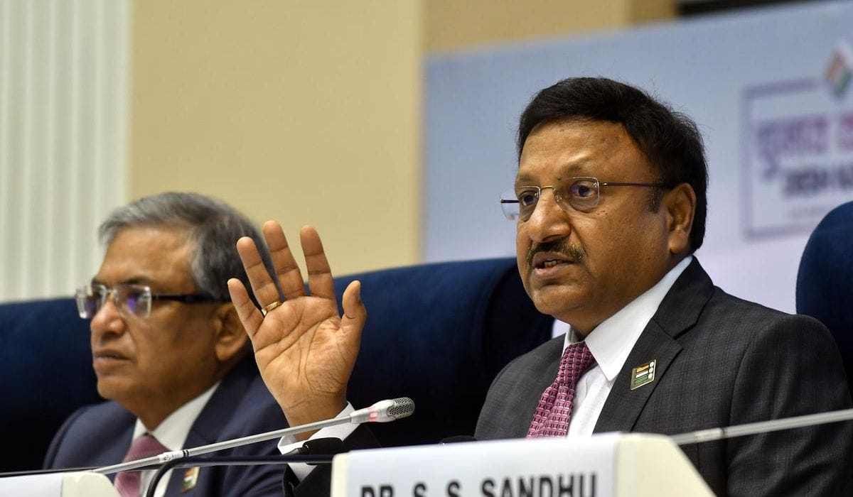 निवडणूक आयोगाकडून जम्मू-काश्मीर आणि हरियाणा विधानसभा निवडणुकीची घोषणा निवडणूक आयोगाकडून जम्मू-काश्मीर आणि हरियाणा विधानसभा निवडणुकीची घोषणा