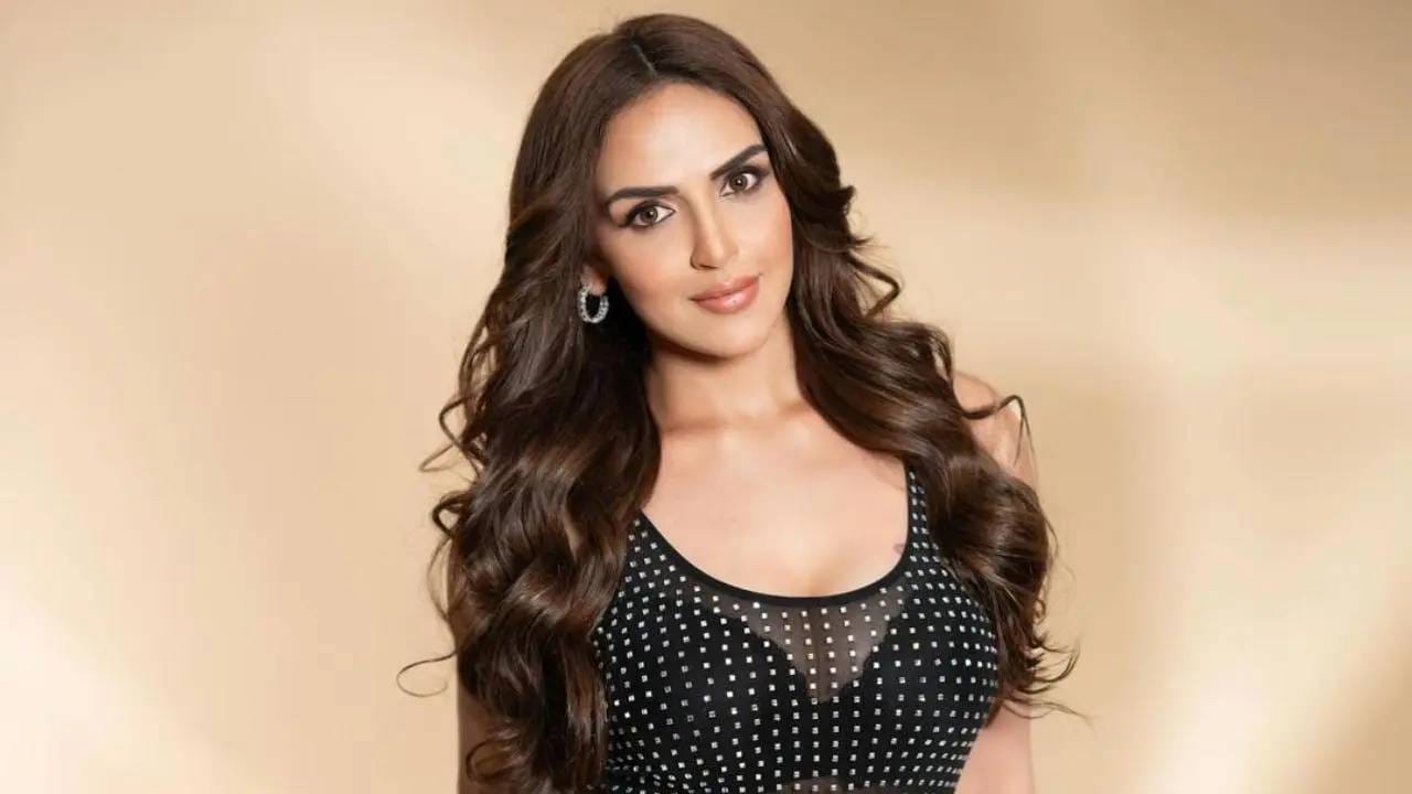 समोरच्याकडूनही आपल्याला प्रेम मिळेल, असा विचार करू नका. तुम्ही एखाद्यावर प्रेम करता आणि समोरच्याने देखील तेवढेच प्रेम करावे असे तुम्हाला वाटत असेल तर तुम्ही सुखी राहू शकत नाहीत. 