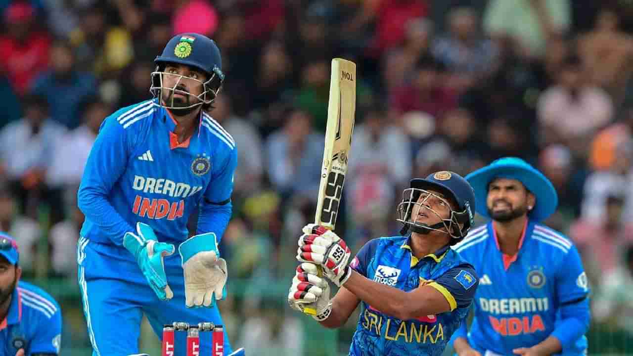 IND vs SL 2nd ODI : श्रीलंकेने नाणेफेकीचा कौल जिंकत घेतला फलंदाजीचा निर्णय, प्लेइंग इलेव्हनबाबत जाणून घ्या