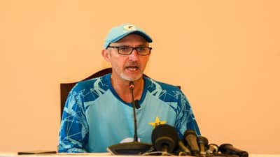 Shaheen Afridi ला दुसर्या कसोटीतून डच्चू, कोच गिलेस्पीने काय सांगितलं?