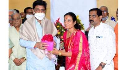 ‘भाजपमध्ये मन लागलं नाही अन्…’, आधी अशोक चव्हाणांसोबत भाजपप्रवेश, आता पुन्हा घरवापसी