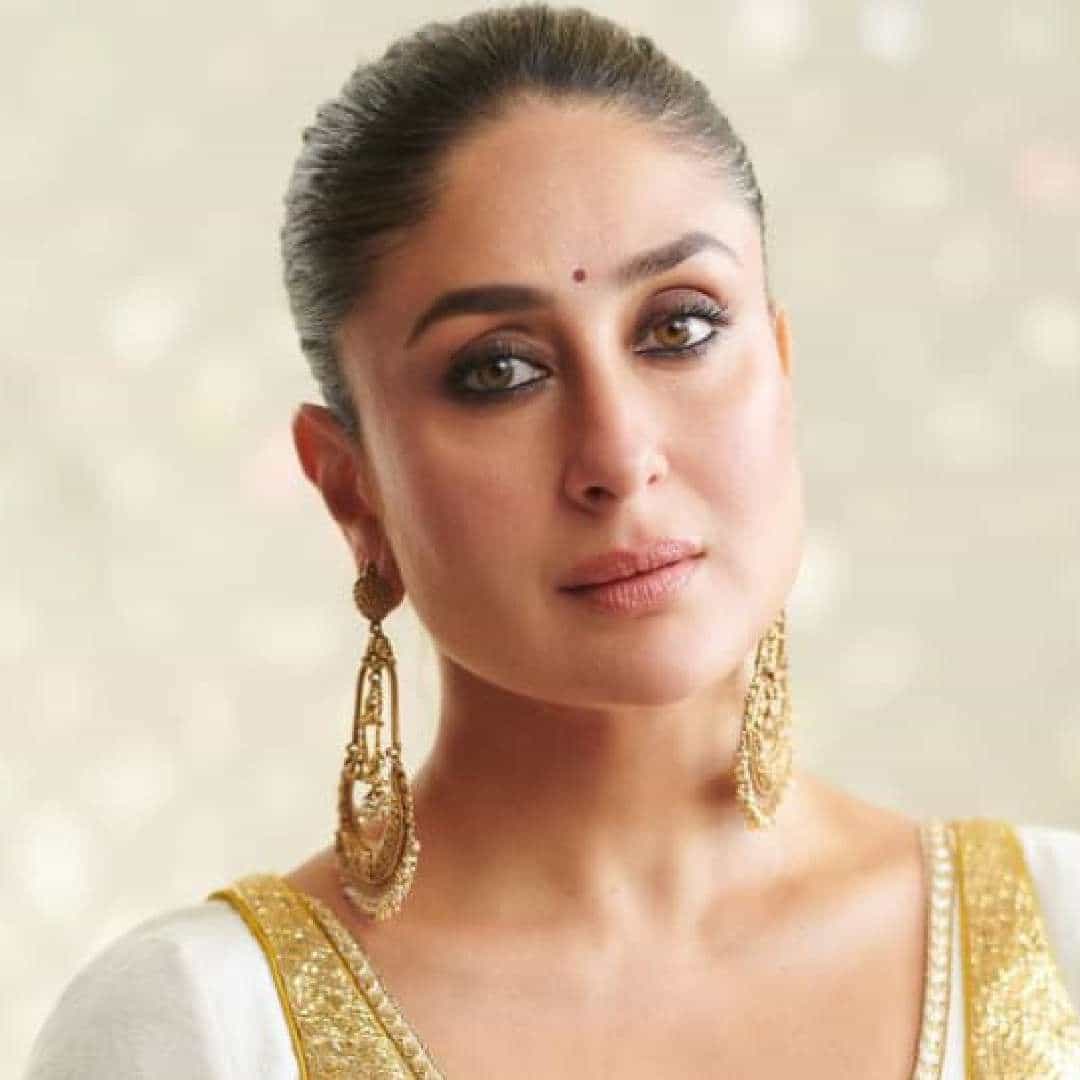 अभिनेता सैफ अली खानने अमृता सिंहशी 1991 मध्ये लग्न केलं होतं. लग्नाच्या 13 वर्षांनंतर 2004 मध्ये हे दोघं विभक्त झाले. सैफ आणि अमृता यांची दोन मुलं आहेत. घटस्फोटाच्या आठ वर्षांनंतर सैफने अभिनेत्री करीना कपूरशी दुसरं लग्न केलं. एका मुलाखतीत करीना सैफची पूर्व पत्नी अमृताविषयी मोकळेपणे व्यक्त झाली.