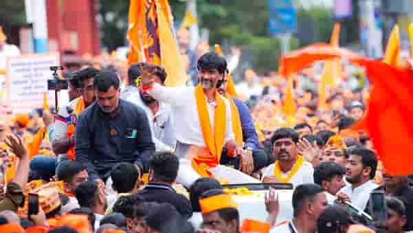 केवळ ही धाडसी व्यक्तीच मराठा समाजाला आरक्षण देऊ शकते; मनोज जरांगेंना विश्वास