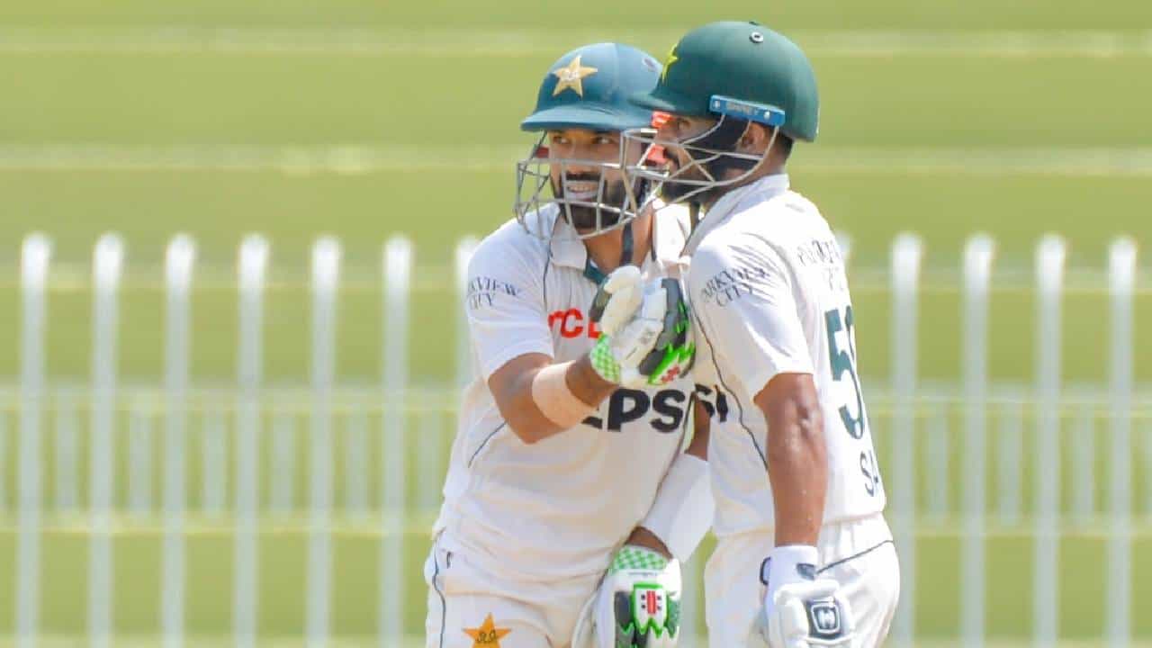 PAK vs BAN : मोहम्मद रिझवानचं द्विशतक रोखण्यासाठी ड्रेसिंग रुममध्ये रचला गेला कट! सउद शकीलने सर्वकाही आणलं समोर