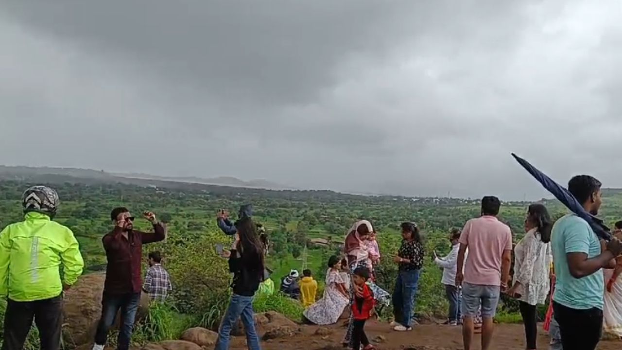 हिंदवी स्वराज्याचे संस्थापक छत्रपती शिवाजी महाराजांनी वयाच्या १६ व्या वर्षी रायरेश्वराच्या पिंडीवर रक्ताभिषेक करून आपल्या सवंगडयांच्या साथीने स्वराज्य स्थापनेची शपथ घेतली. हा किल्ला भोर तालुक्यात आहे. 