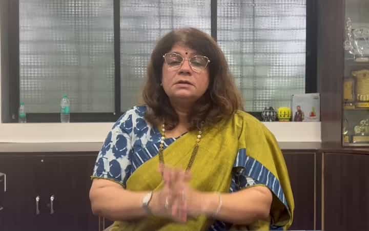 तिथेच खरी समस्या, पुरूष कर्मचाऱ्याला मुलींच्या स्वच्छतागृहात प्रवेश कसा? बाल हक्क आयोगाच्या अध्यक्षांचा सवाल तिथेच खरी समस्या, पुरूष कर्मचाऱ्याला मुलींच्या स्वच्छतागृहात प्रवेश कसा? बाल हक्क आयोगाच्या अध्यक्षांचा सवाल