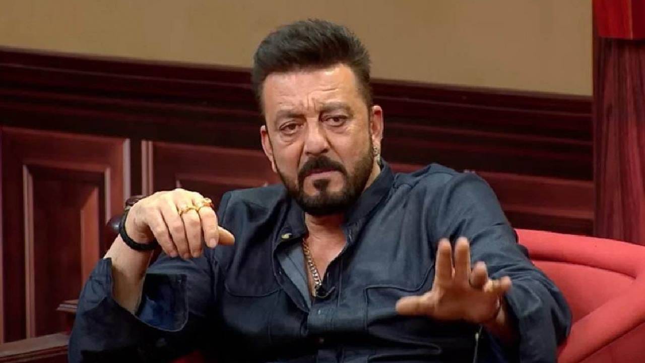 संजय दत्त याची पत्नी मान्यता दत्त ही आपल्या मुलांसोबत विदेशात राहते. मान्यता दत्त ही सोशल मीडियावरही चांगलीच सक्रिय दिसते. 