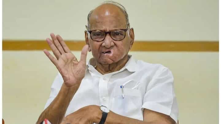 'आता अचानक आठवण झाली, तुम्ही मुसलमान आहात?', राष्ट्रवादीच्या नेत्याकडून कोणावर आगपाखड? 'आता अचानक आठवण झाली, तुम्ही मुसलमान आहात?', राष्ट्रवादीच्या नेत्याकडून कोणावर आगपाखड?