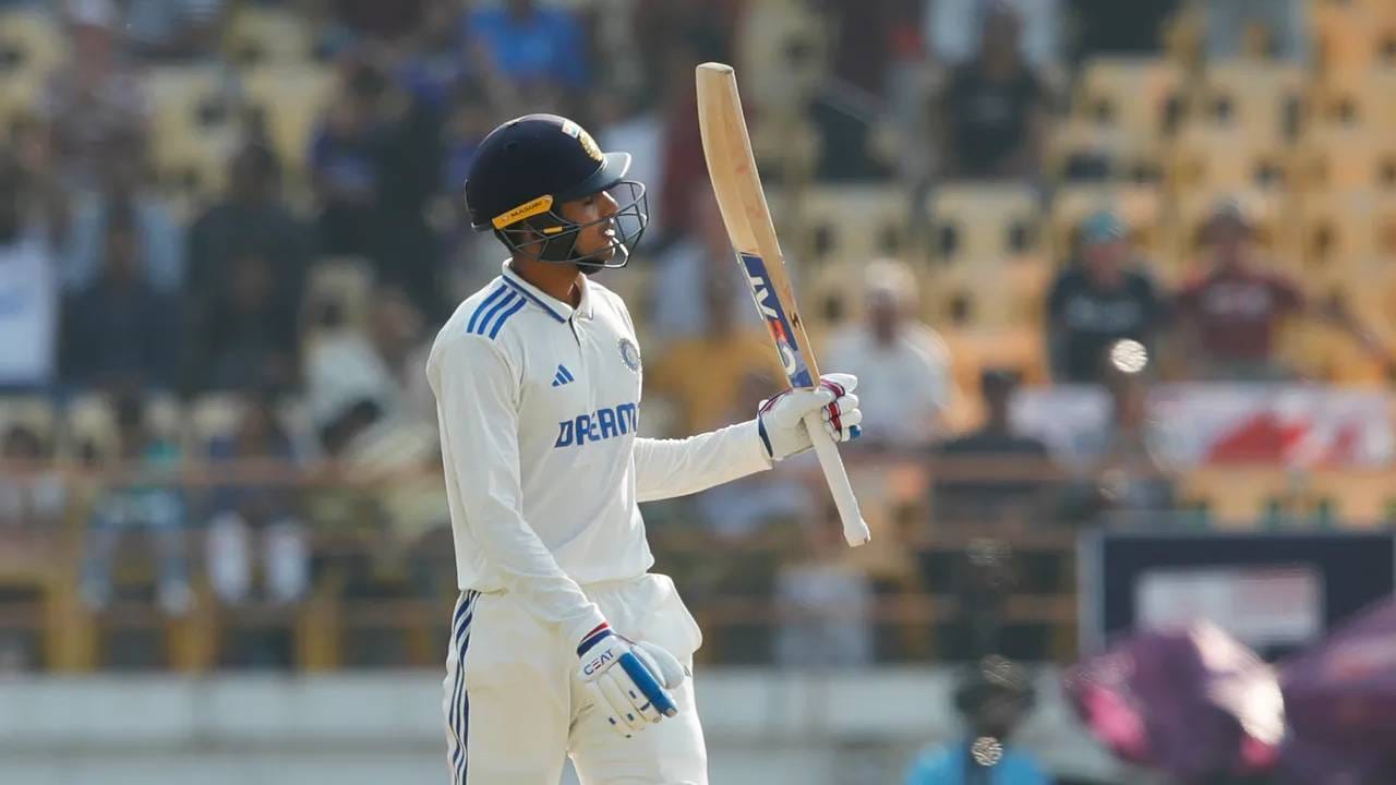 टीम 'ए'चं कर्णधारपद शुबमन गिलकडे! संघात कोणाला मिळालं स्थान ते वाचा टीम 'ए'चं कर्णधारपद शुबमन गिलकडे! संघात कोणाला मिळालं स्थान ते वाचा