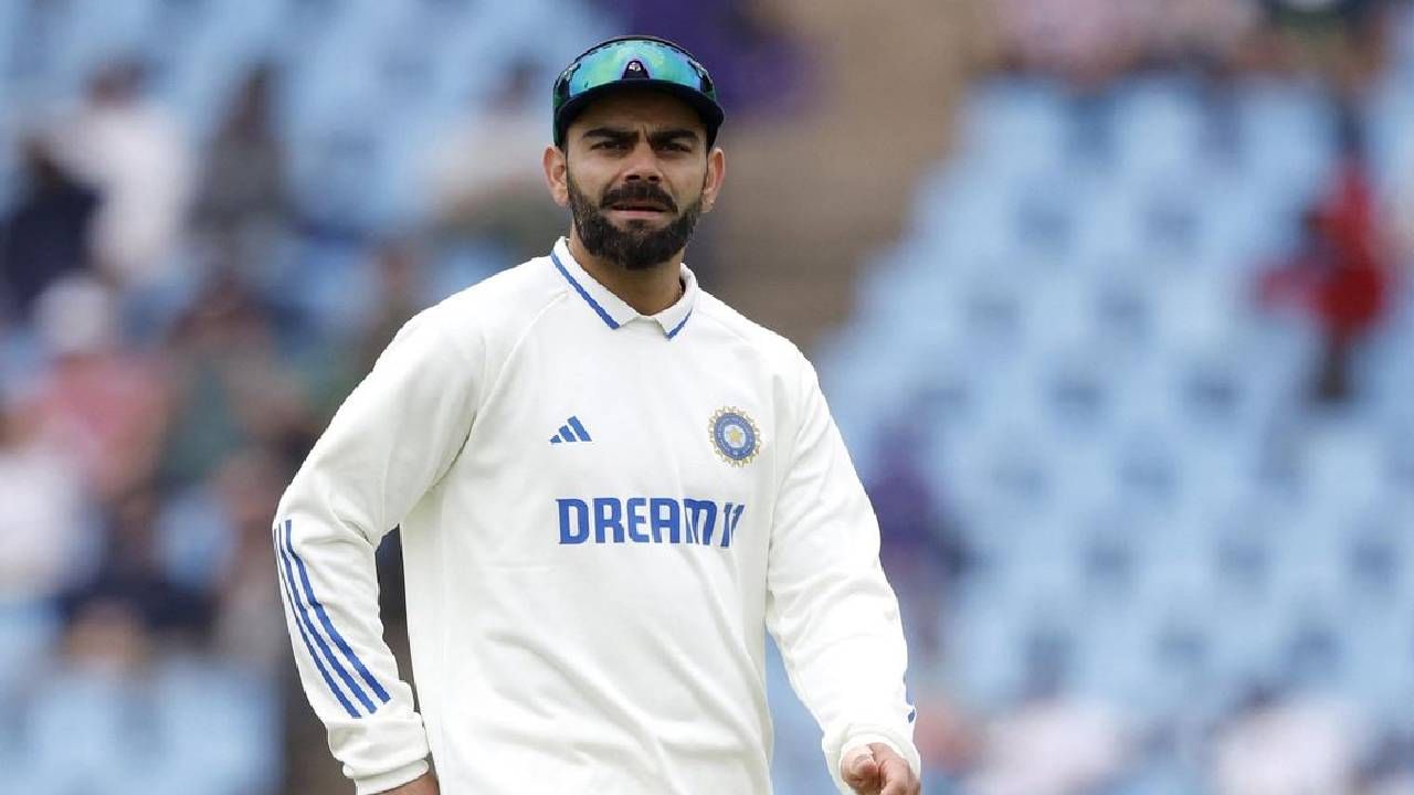 विराट कोहलीने महान फलंदाजांच्या यादीमध्ये स्थान मिळवलंच आहे. त्यासोबतच तो एक सर्वात यशस्वी कॅप्टन आहे. 2022 साली विराटने दक्षिण आफ्रिकेविरूद्धच्या मालिकेनंतर कॅप्टन्सी सोडली होती.