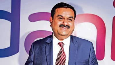 हिंडेनबर्गच्या आरोपावर अदानी यांचे उत्तर, म्हणाले सेबी अध्यक्षांशी कोणताही व्यवहार नाही