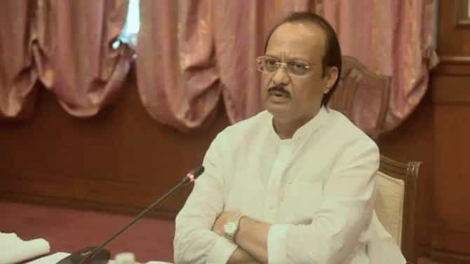 अजित पवार गद्दार, काकांच्या मृत्यूची बघत होते वाट , राष्ट्रवादीच्या या नेत्याचा घणाघाती हल्ला