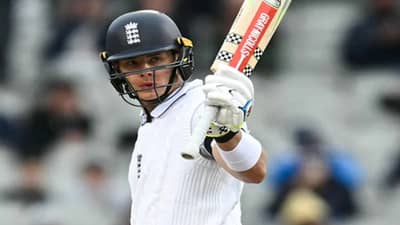 ENG vs SL : इंग्लंड 358वर ऑलआऊट, श्रीलंके विरुद्ध 122 धावांची आघाडी, जेमी स्मिथची शतकी खेळी