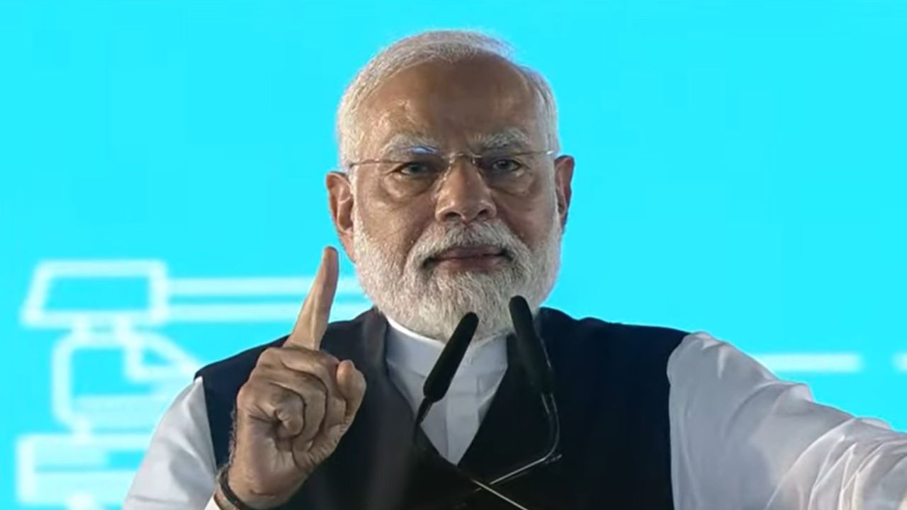 one nation one election : 'एक देश एक निवडणूक' प्रस्तावाला मोदी कॅबिनेटचा 'ग्रीन सिग्नल' one nation one election : 'एक देश एक निवडणूक' प्रस्तावाला मोदी कॅबिनेटचा 'ग्रीन सिग्नल'