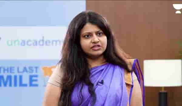 सर्वात मोठी बातमी : केंद्र सरकारची वादग्रस्त IAS अधिकारी पूजा खेडकरवर मोठी कारवाई