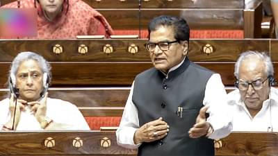 रील्समधील तोकड्या कपड्यांची संसदेत चर्चा; सपाच्या खासदाराकडून मुद्दा उपस्थित