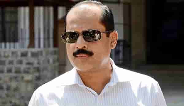 ‘एवढ्या वर्षांनी वाझेला कशी आठवण आली, त्याचा बोलवाता धनी…,’ राऊत यांचा धक्कादायक आरोप