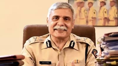 राजकारणातील मोठी बातमी, माजी पोलीस आयुक्त संजय पांडे करणार या पक्षात प्रवेश, विधानसभेचे तिकीट पक्कं