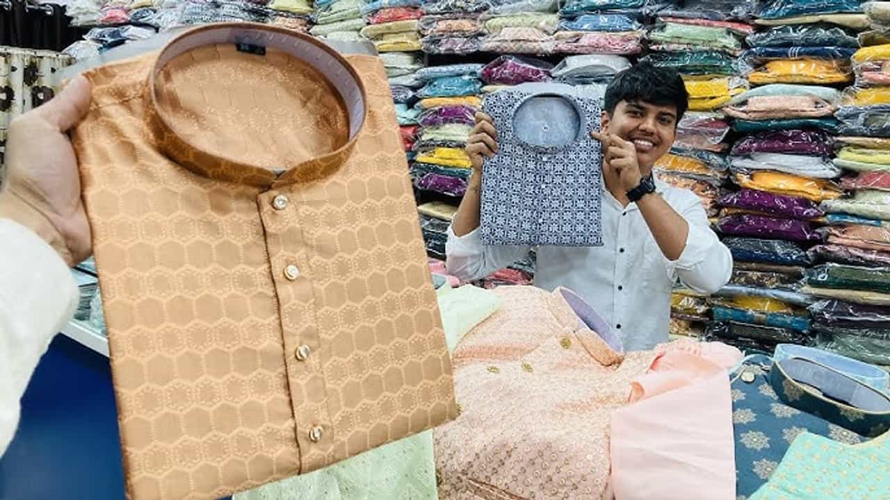 रक्षाबंधनानिमित्त भाऊरायाला कुर्ता गिफ्ट करायचाय, येथे मिळतोय स्टायलिश कुर्ता