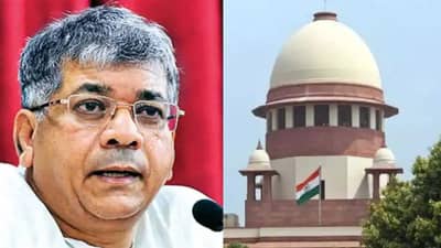 न्या. गवई क्रिमीलेअरवर प्रवचन करतात, पण वडील खासदार असताना ते न्यायाधीश झाले... प्रकाश आंबडेकर