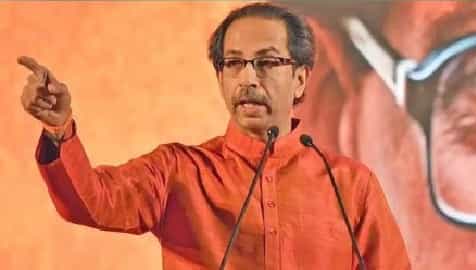 'कोर्टाला शेवटची विनंती....नाही तर आता...,' काय म्हणाले उद्धव ठाकरे 'कोर्टाला शेवटची विनंती....नाही तर आता...,' काय म्हणाले उद्धव ठाकरे
