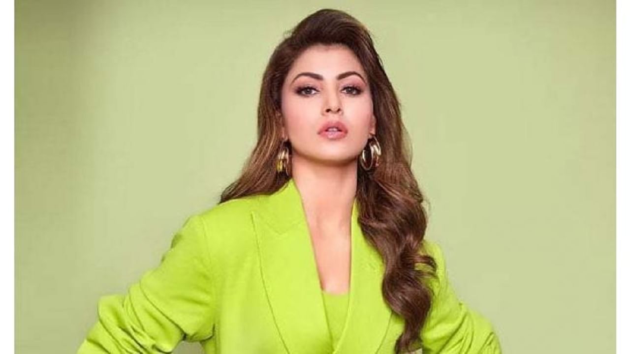 Urvashi Rautela ची प्रकृती चिंताजनक? रुग्णालयात दाखल अभिनेत्रीची लक्षवेधी पोस्ट Urvashi Rautela ची प्रकृती चिंताजनक? रुग्णालयात दाखल अभिनेत्रीची लक्षवेधी पोस्ट
