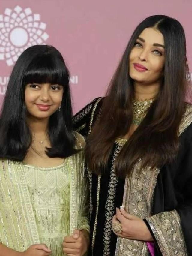 Actress Aishwarya Rai and aaradhya bachchan (3)