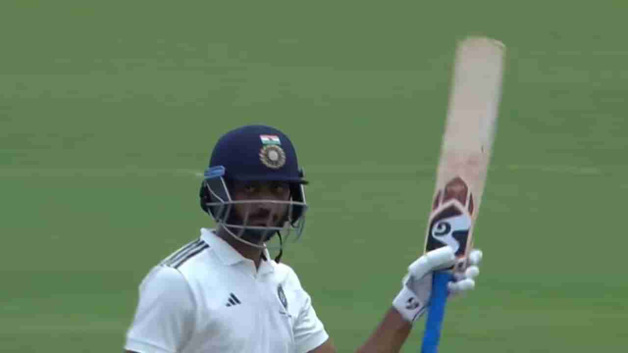 Duleep Trophy 2024 : श्रेयस अय्यरची टीम 164 वर ढेर, अक्षर पटेलने लाज राखली, इंडिया सी विरुद्ध अर्धशतकी खेळी