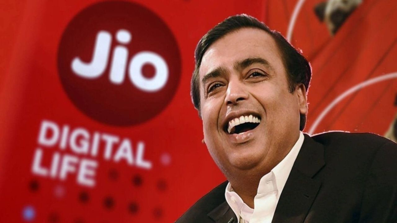 Reliance Jio: मुकेश अंबानींची चाल, एअरटेल- आयडियासमोर संकट, केवळ 3 रुपयांत अनलिमिटेड कॉलिंग अन् इतर खूप काही