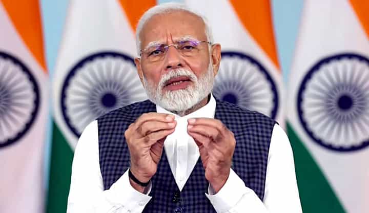 कॉंग्रेस देशातील सर्वात बेईमान आणि भ्रष्ट पार्टी, पंतप्रधान नरेंद्र मोदी यांची जोरदार टीका कॉंग्रेस देशातील सर्वात बेईमान आणि भ्रष्ट पार्टी, पंतप्रधान नरेंद्र मोदी यांची जोरदार टीका