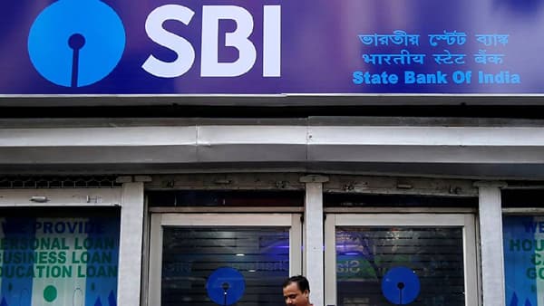 सरकारी नोकरीची सुवर्णसंधी; SBI मध्ये बंपर भरती