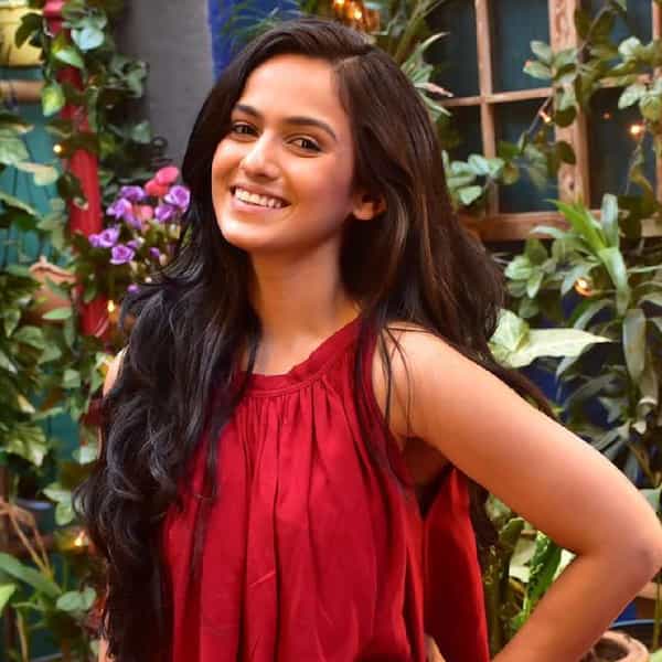 झी मराठी वाहिनीवरील 'लागीरं झालं जी' या मालिकेनं प्रेक्षकांची मनं जिंकली होती. यातील कलाकार अजूनही सोशल मीडियावर लोकप्रिय आहेत. यामध्ये अभिनेत्री शिवानी बावकर मुख्य भूमिकेत होती.