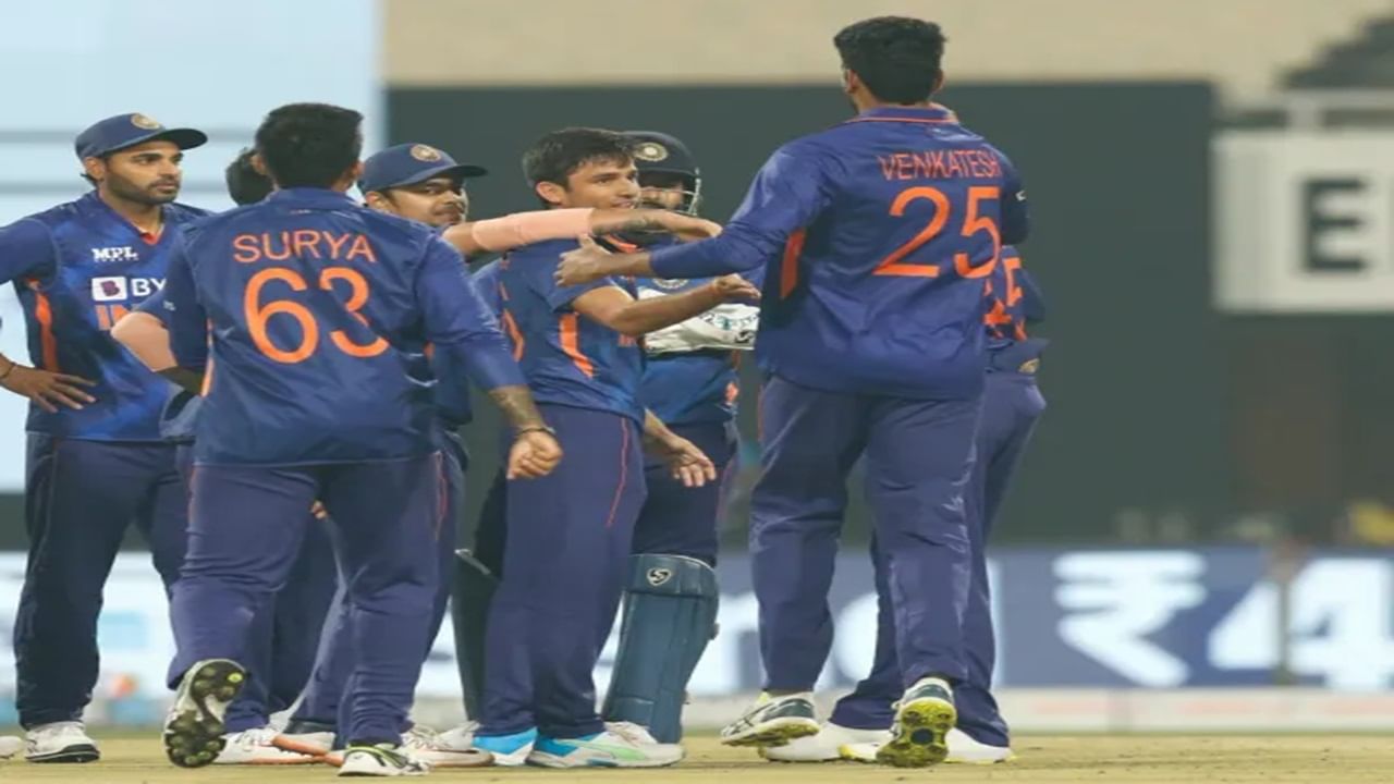 IND vs BAN T20I: टी 20I मालिकेसाठी टीम इंडियात फेरबदलाची शक्यता, कुणाला मिळणार संधी?