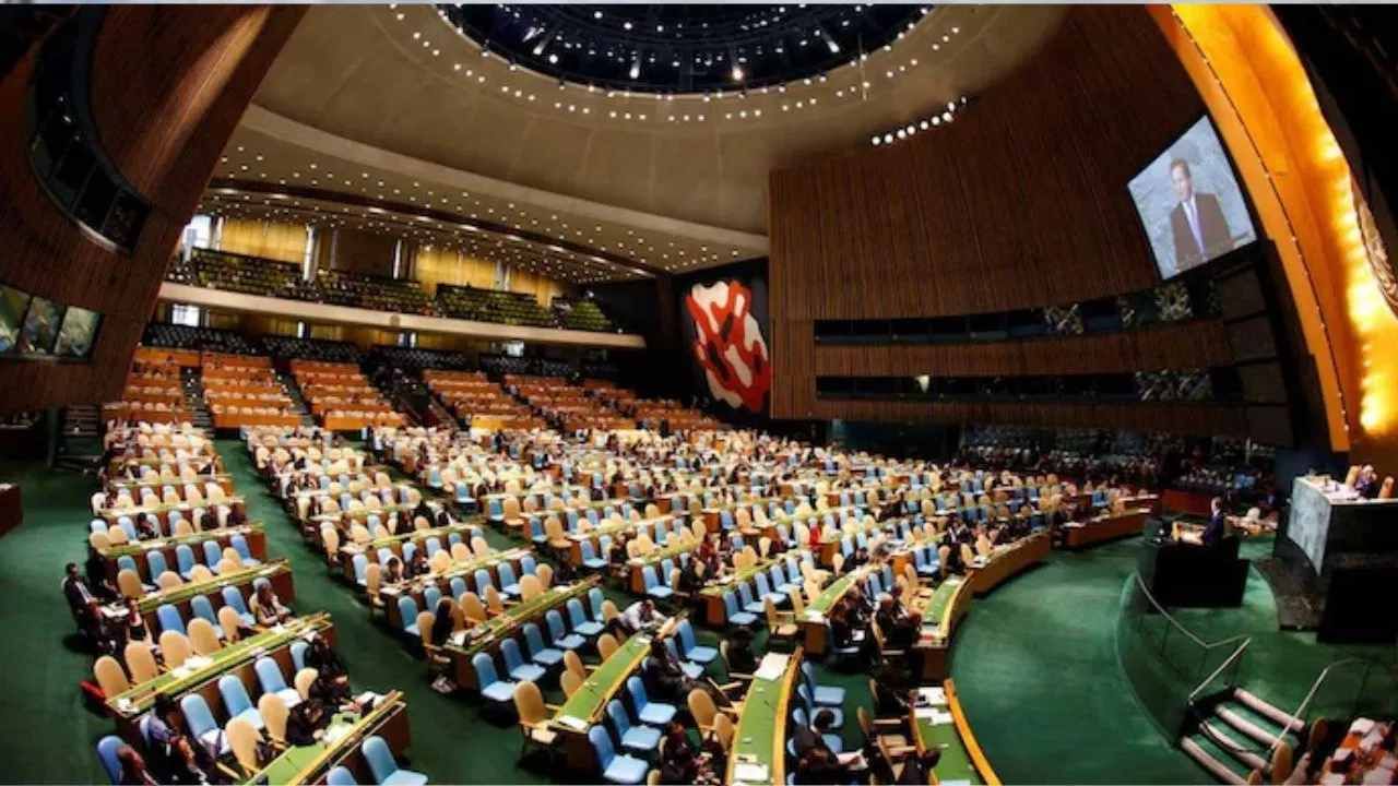 UNGA : संयुक्त राष्ट्रात मित्र देशाच्या मदतीसाठी भारताची मोठी खेळी UNGA : संयुक्त राष्ट्रात मित्र देशाच्या मदतीसाठी भारताची मोठी खेळी