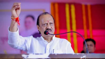 अजित पवारांच्या मेळाव्यात राष्ट्रवादीचा हा मोठा नेता अनुपस्थितीत, चर्चांना उधाण