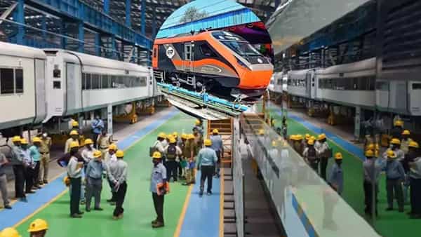चेन्नईमधील रेल्वेच्या कारखान्यात वंदे भारत ट्रेन, मेट्रो कोच, ईएमयू, डेएमयू, मेमू आणि इतर ट्रेन्सच्या सर्व डब्यांसह 170 प्रकारचे डबे तयार केले जातात. हा कारखाना केंद्र सरकारच्या म्हणजेच रेल्वे विभागाच्या अखत्यारीत आहे.