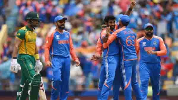 Cricket : 2 संघ, 3 मालिका आणि 8 सामने, SA ची टीम जाहीर, कॅप्टन कोण?