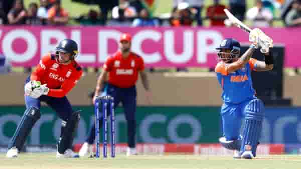 Cricket : पहिल्या सामन्यासाठी प्लेइंग ईलेव्हन जाहीर, नियमित कर्णधाराच्या अनुपस्थितीत खेळणार टीम