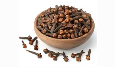 लवंग आरोग्यासाठी रामबाण, अतिरेक केल्यास ‘हे’ तोटे, जाणून घ्या