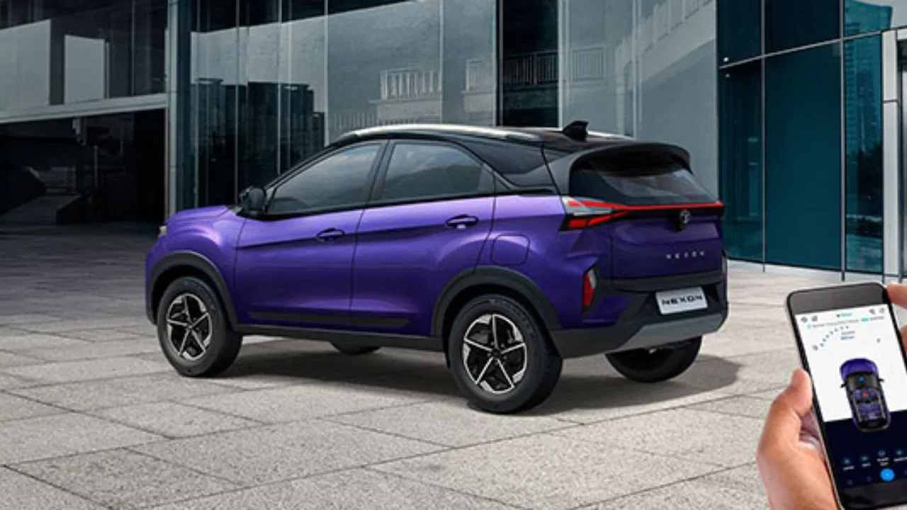 Tata Nexon च्या खरेदीवर 1.15 लाख रुपये वाचवता येतील. या SUV ची किंमत 8 लाख रुपये ते 15.8 लाख रुपये (एक्स-शोरूम) आहे. 