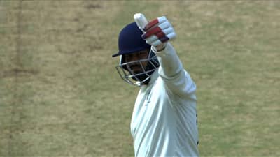 Duleep Trophy 2024: पंतची अर्धशतकी खेळी, इंडिया बी तिसऱ्या दिवसअखेर भक्कम स्थितीत, ए विरुद्ध 240 धावांची आघाडी