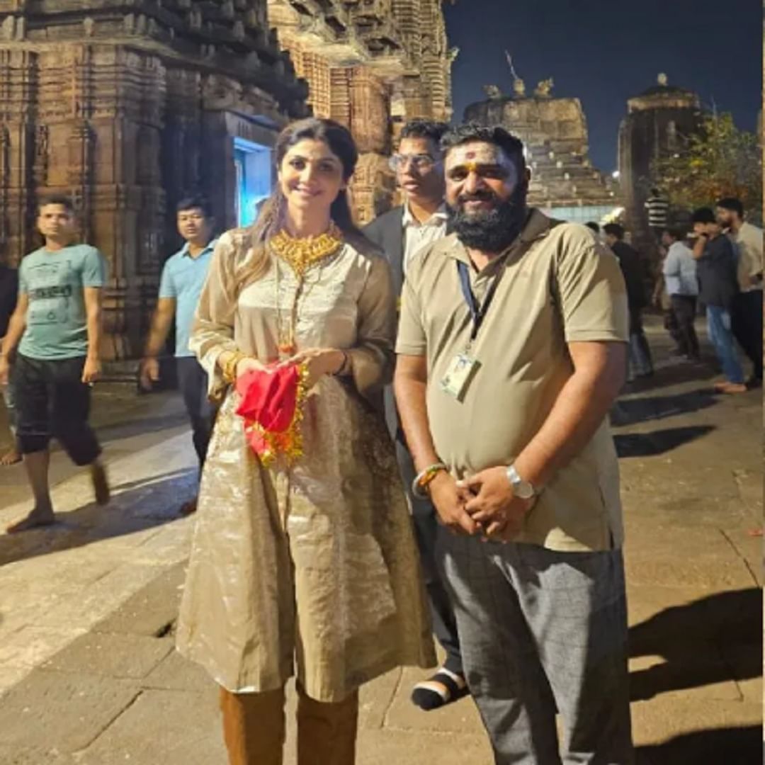 Shilpa Shetty breaks temple rules: Netizens furious after viral photo and video