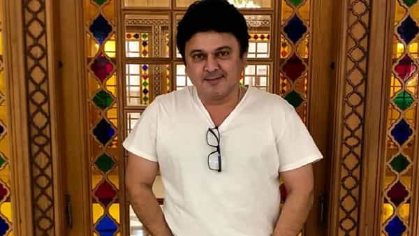 अभिनेता अली असगर हे गेल्या काही दिवसांपासून चर्चेत असणारे एक नाव आहे. अली असगर याने मोठा काळ अभिनय क्षेत्रामध्ये गाजवला आहे. अली असगर याने मोठा खुलासा केलाय.