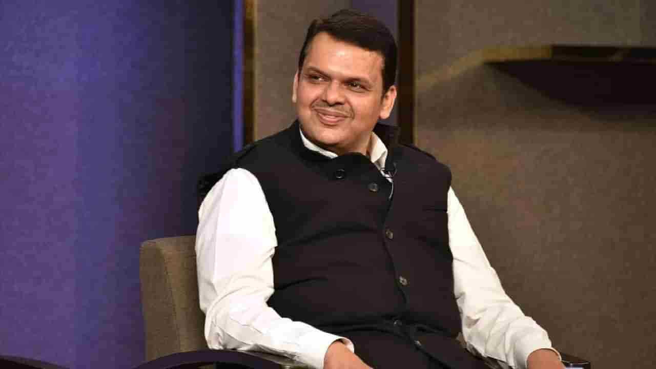 Devendra Fadnavis : नावावर एकही वाहन नाही; 62 लाखांचे कर्ज, उपमुख्यमंत्री देवेंद्र फडणवीस किती श्रीमंत? इतकी आहे संपत्ती?